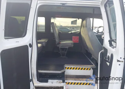 2012 Ford E-350 Super Duty Commercial из США, поврежденный, VIN 1FTSS3EL2CDA18276